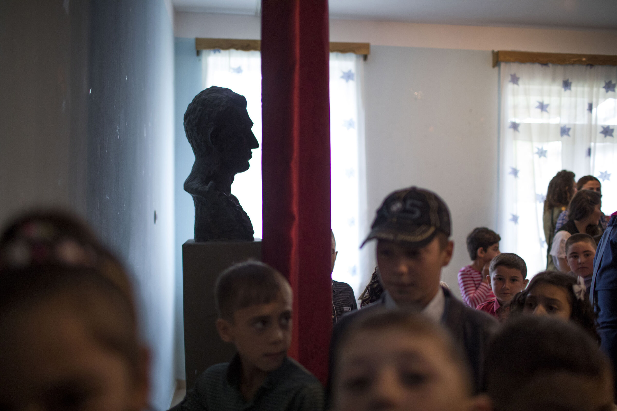 Shifting Borders 209